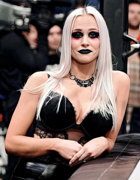 Penelope Ford onlyfans model photos