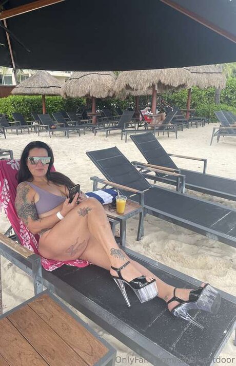 saxanextdoor only fans nude leaks