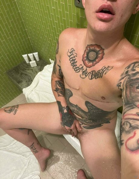 nikkihearts onlyfans naked