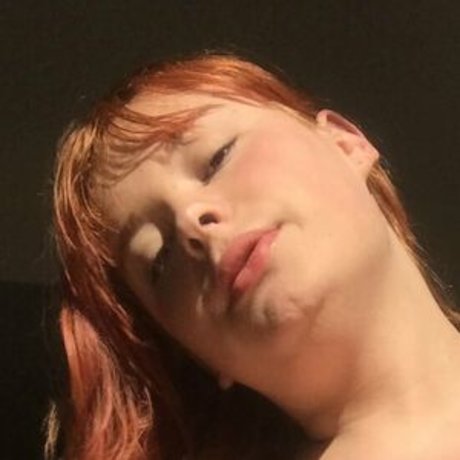 Ofelelia Scheider onlyfans free