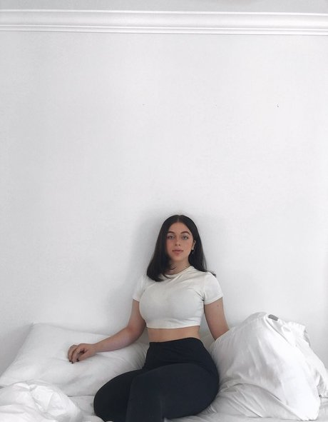 Baby Ariel only fans leaks