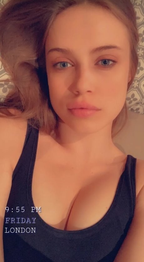 Xenia Tchoumi onlyfans leaks