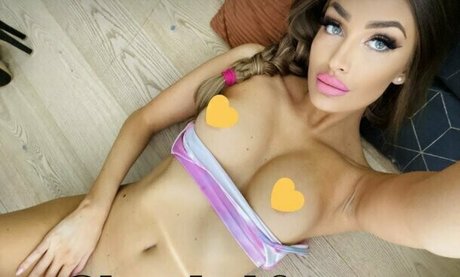 pussy wet onlyfans beautiful naked shot