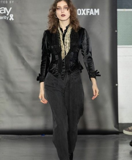 Jasmine van den Bogaerde leaks onlyfans