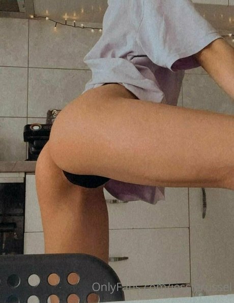 jessierussel onlyfans images