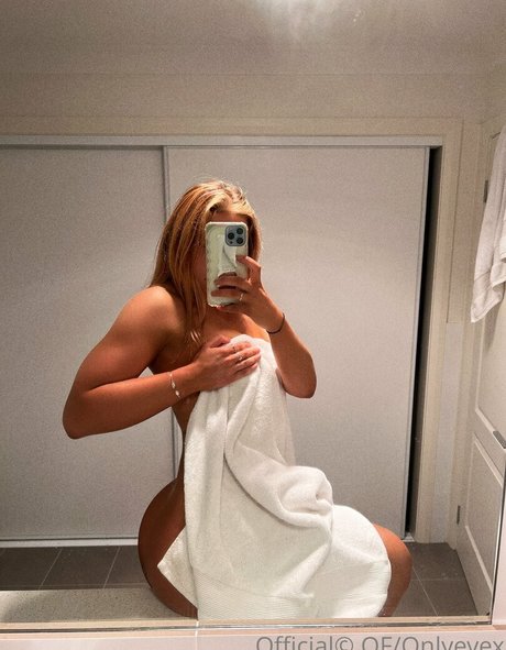 Justeviehall nude onlyfans leaked