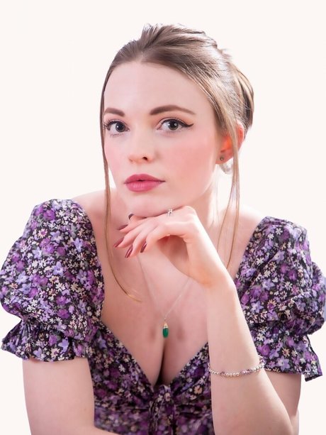 Ellie Littlechild nude leak onlyfans