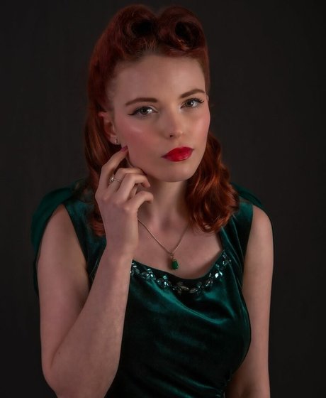 Ellie Littlechild naked onlyfans leak