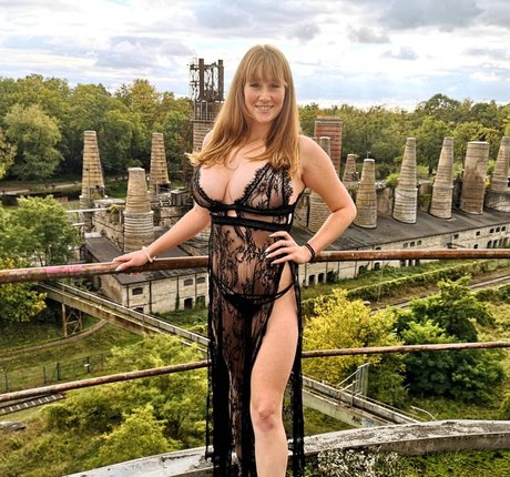 Jojo Kiss naked onlyfans