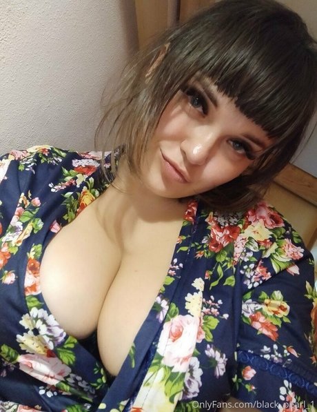 lara horn onlyfans nude leaked