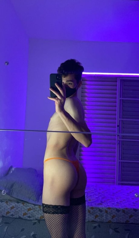 Femboyzx_ leaked onlyfans