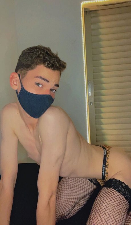 Femboyzx_ onlyfans nudes leaked