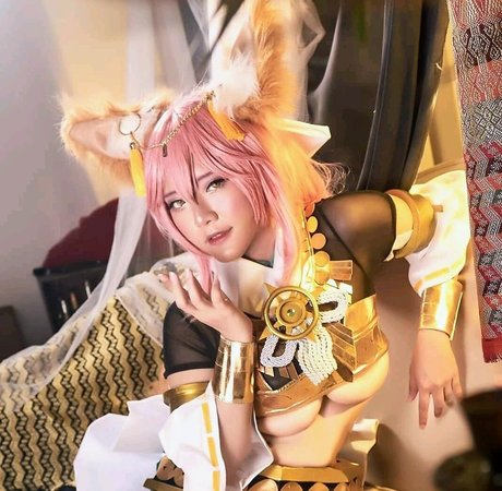 Hiyukimos onlyfans leaked.