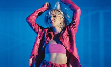 Carly Rae Jepsen onlyfans ass