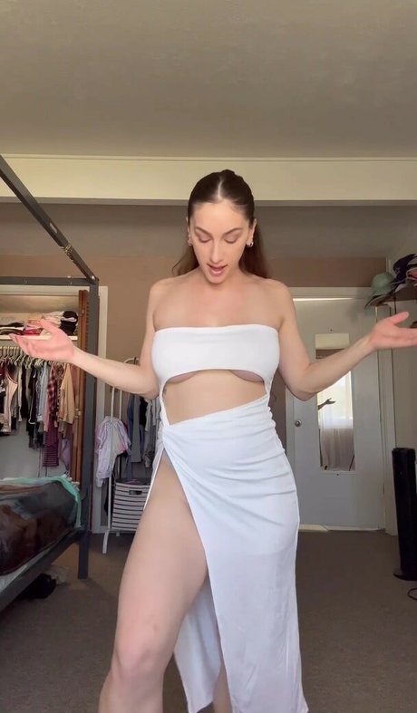 Teriana Jacobs onlyfans page