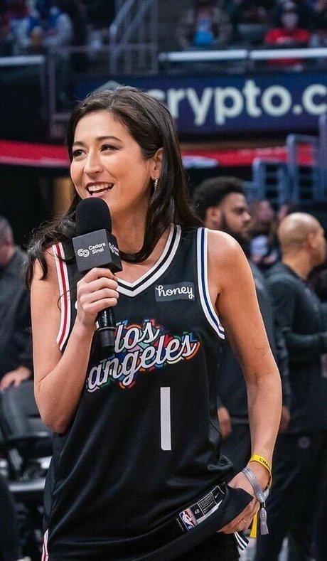 Mina Kimes  depiction