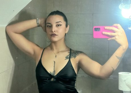 rosecamxxx onlyfans leaks nudes