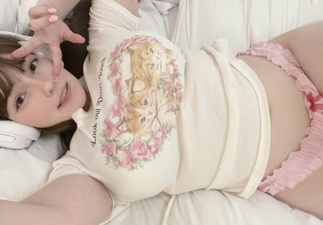 Emixomiu onlyfans ass