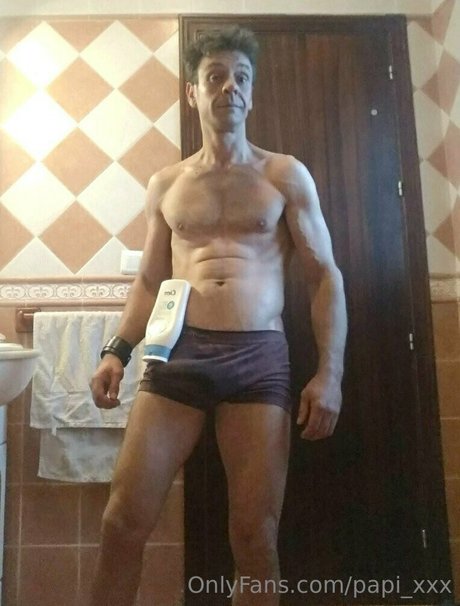 papi xxx onlyfans boobs