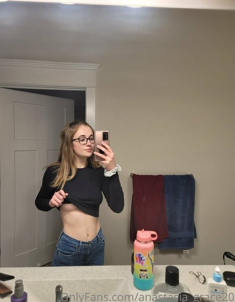 anastasia grace20 naked leaked onlyfans