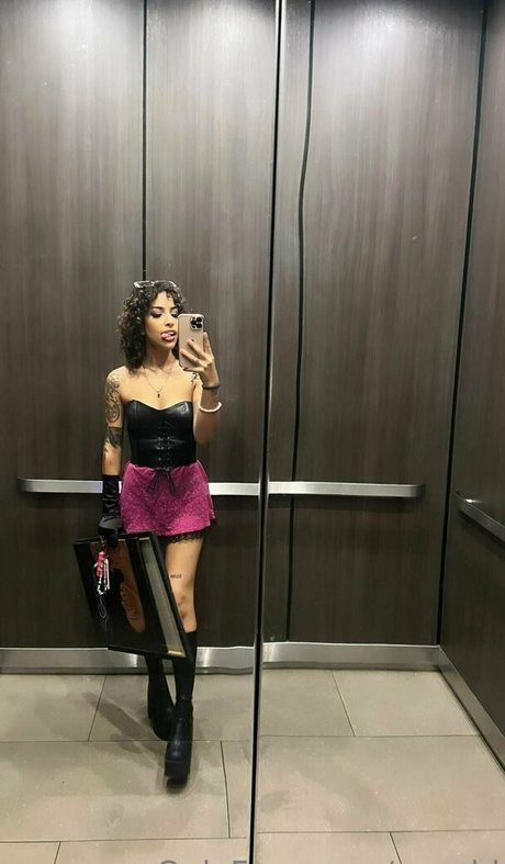 Vswrld free onlyfans