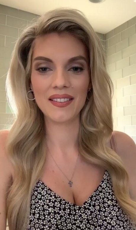 Liz Wheeler onlyfans leaks nudes