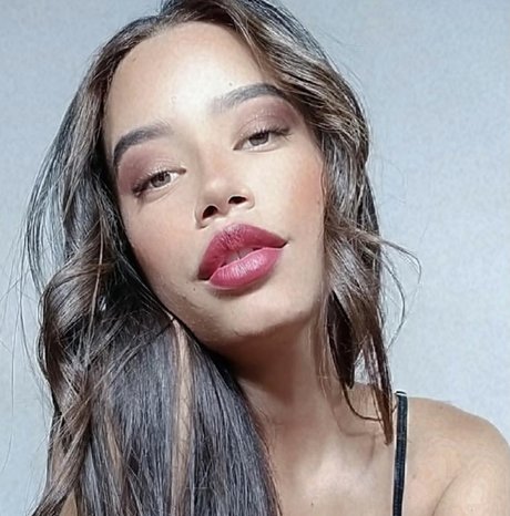 Emiily williams onlyfans pics leaked