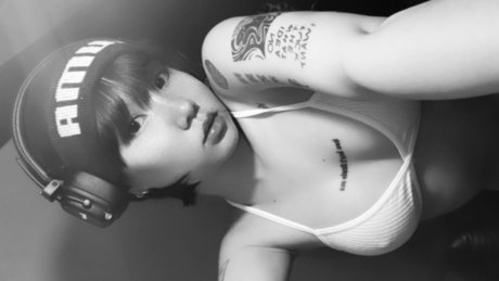 NUEATONG onlyfans post