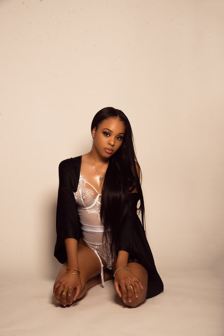 Caryn onlyfans topless