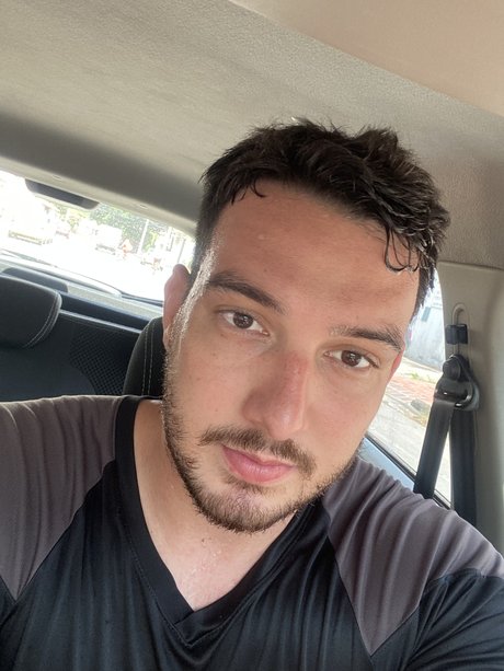 Carlos Plata onlyfans leak