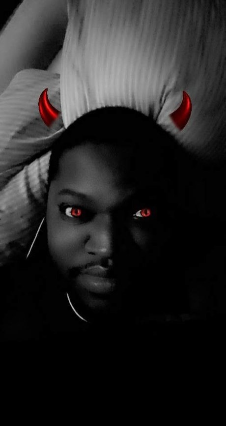 MrBlksocks onlyfans strip tease