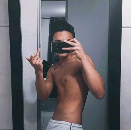 Sebastian Beer only fans leaks