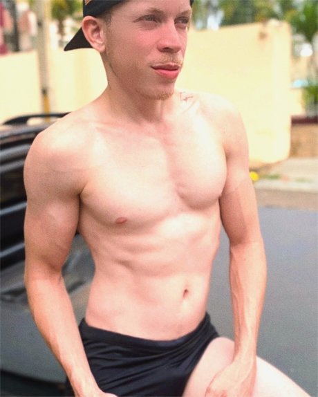 manffreddi onlyfans model