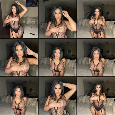 Tini_ onlyfans topless