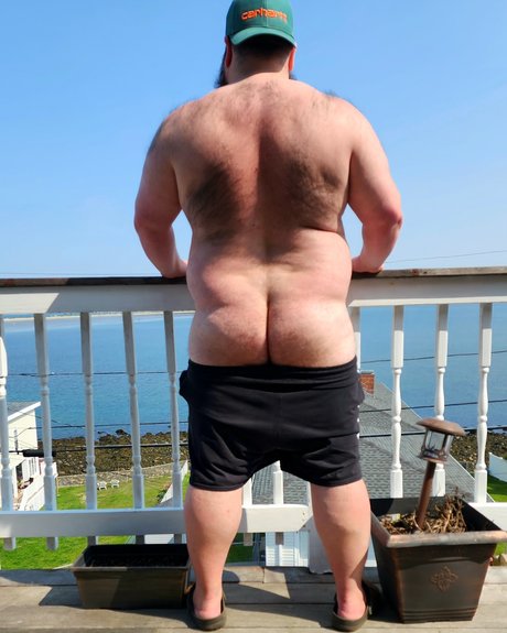 AlphaMuscleGut only fans pictures