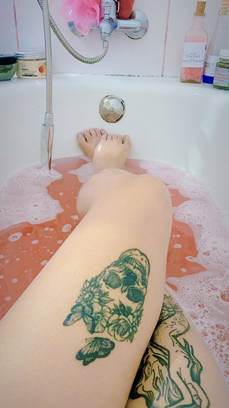 Lorelain onlyfans exposed