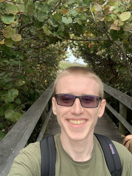 Wessy Wes is on onlyfans