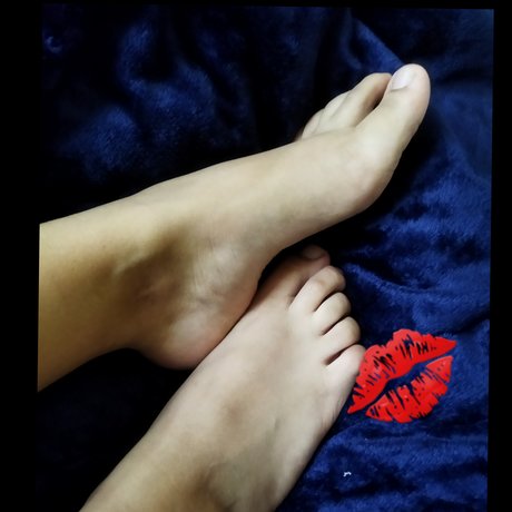 Linda Menina leaked nude onlyfans