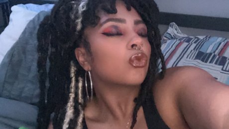 CaramelBlondie hot onlyfans