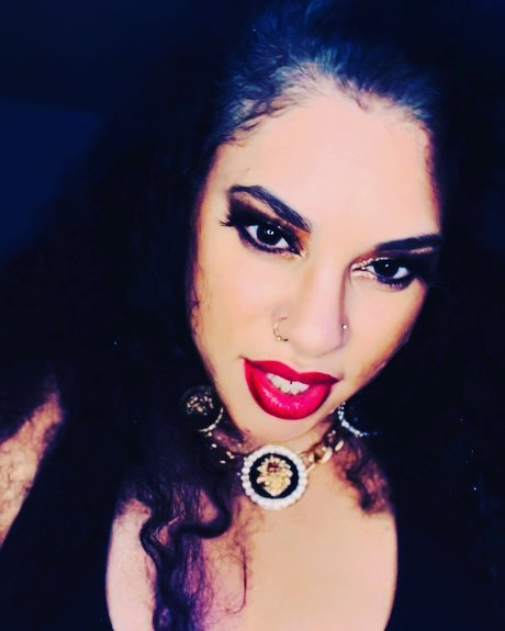 Gorgeous One pics onlyfans