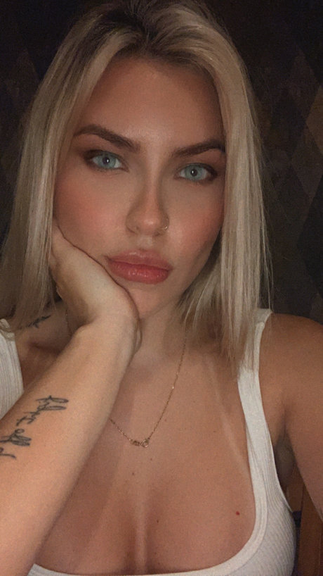 L bia Ximenes hot onlyfans