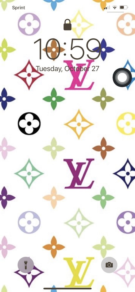 P E A C H E_ nude on onlyfans