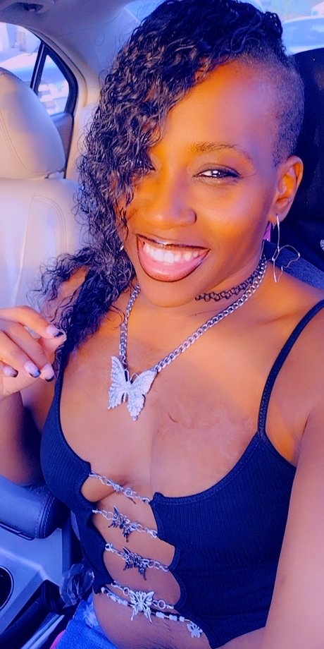 Brea Blue nude leaks onlyfans