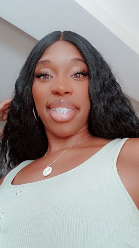 Tiffany Kennedy nude leaks onlyfans