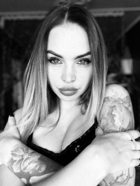 MagicTianna onlyfans posts