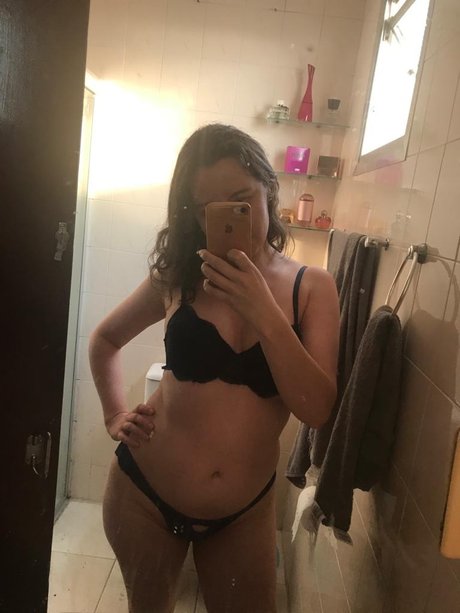 TooSoonForBBC onlyfans leak