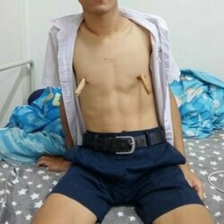 Slave night_ onlyfans model