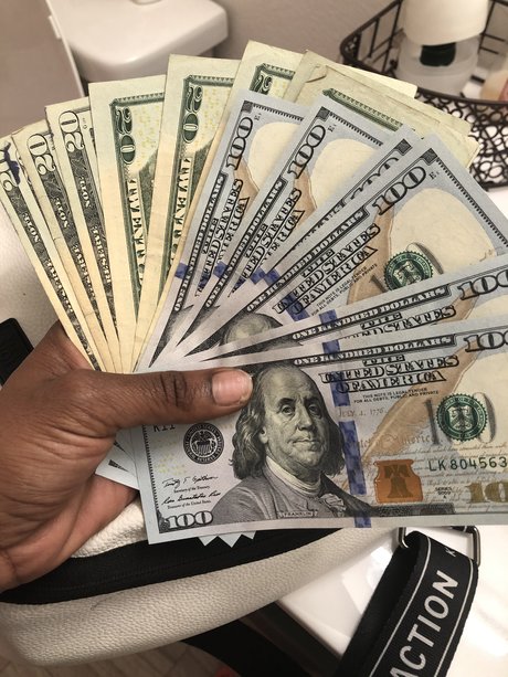 MyCandyyMoneyy onlyfans content