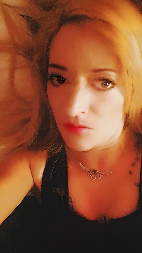 Colette Blue nude onlyfans leak