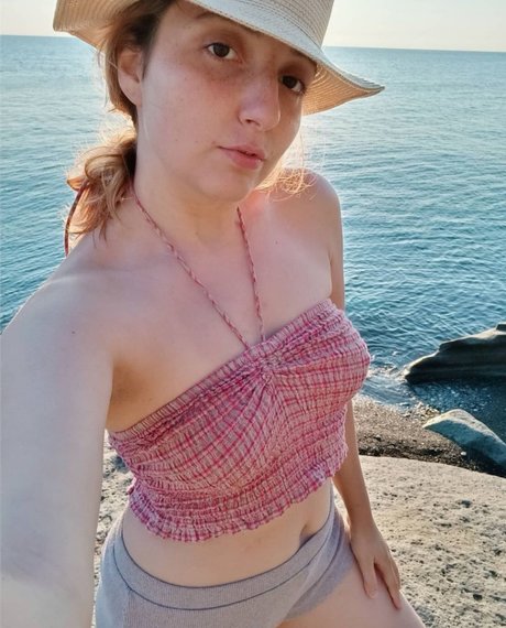 Sophia Hidra tits onlyfans